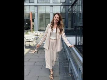  alt="Mara Bergmann"
