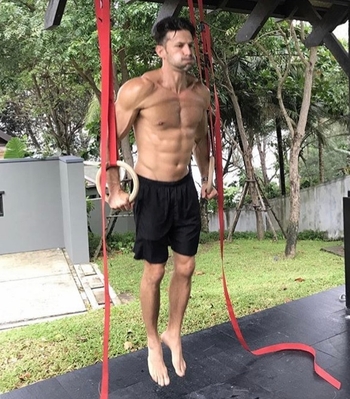 Tim Robards