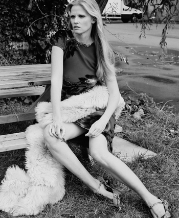 Lara Stone (I)