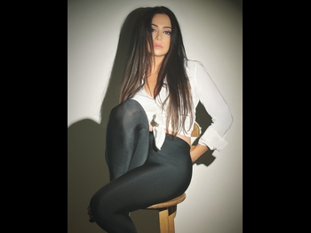  alt="Mariam Hassan"