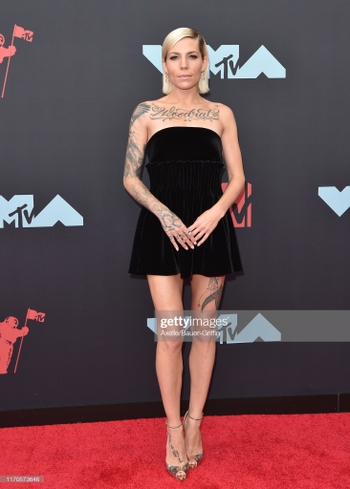 Skylar Grey