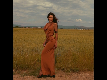  alt="Nora Istrefi"