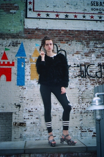 MØ