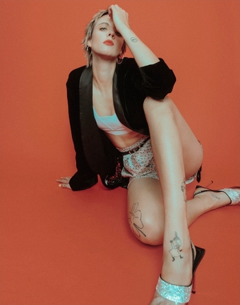 MØ