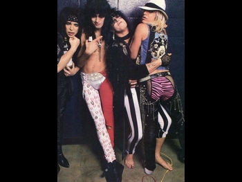  alt="Nikki Sixx"