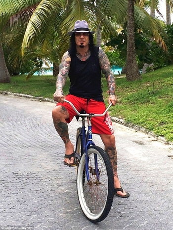 Nikki Sixx