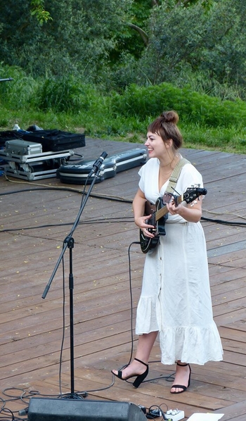 Angel Olsen