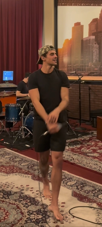 Jack Gilinsky