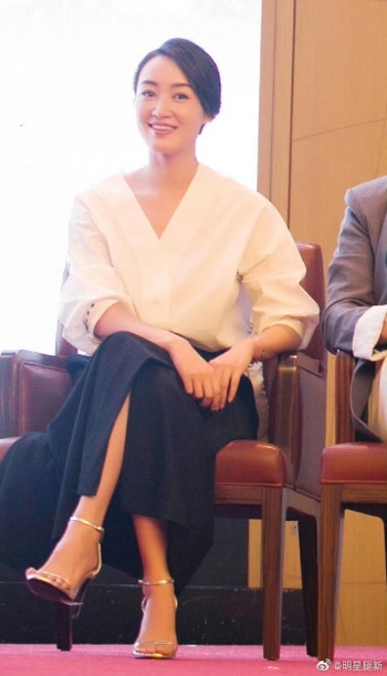 Ziqi Zhao