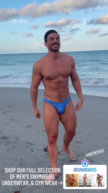 Steve Grand