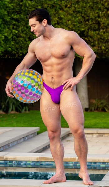 Steve Grand