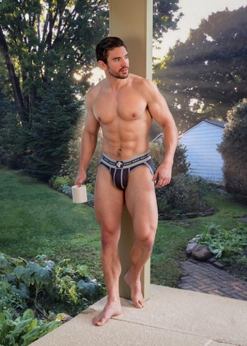 Steve Grand