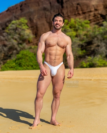 Steve Grand