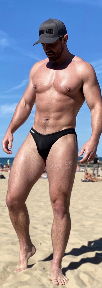 Steve Grand