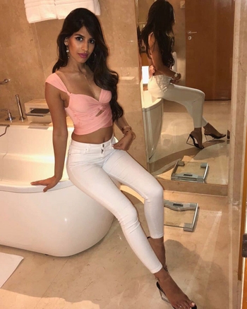 Jasmin Walia