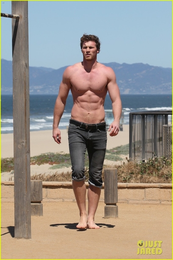 Derek Theler