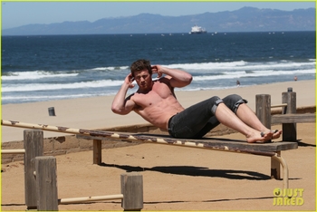 Derek Theler