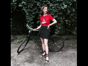  alt="Karolina Zebrowska"