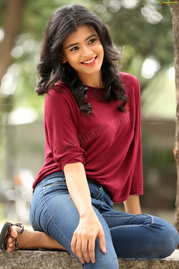 Hebah Patel