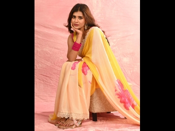  alt="Hebah Patel"