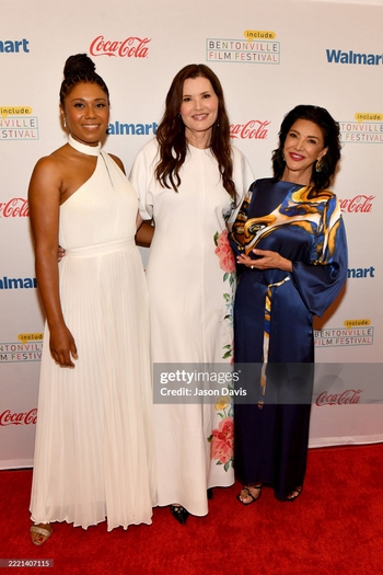 Shohreh Aghdashloo