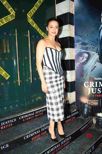 Surveen Chawla