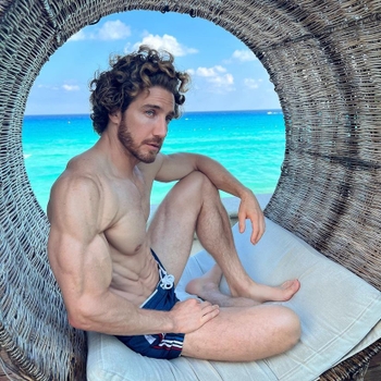 Eugenio Siller