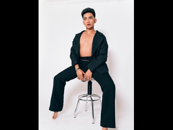  alt="Bretman Rock"