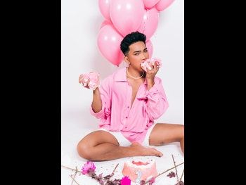  alt="Bretman Rock"