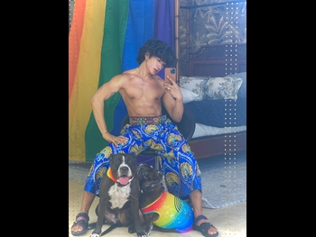  alt="Bretman Rock"