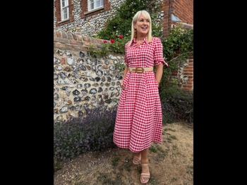  alt="Nicki Chapman"