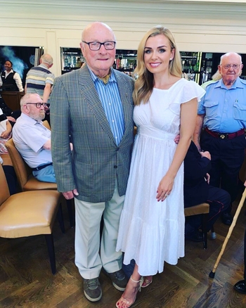 Katherine Jenkins (I)