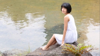 Yurina Hirate