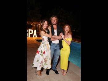  alt="Isla Fisher"