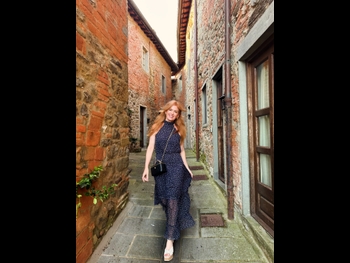  alt="Isla Fisher"
