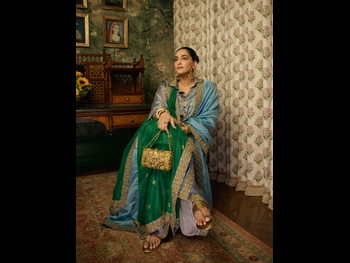  alt="Sonam Kapoor"