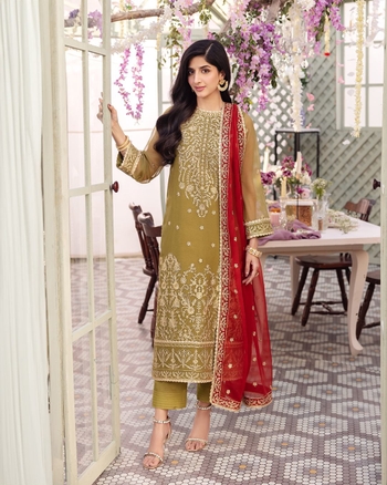 Mawra Hocane