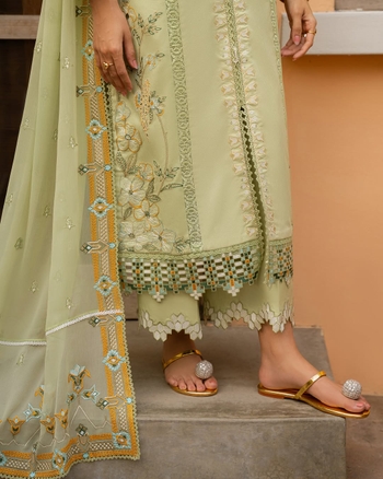 Mawra Hocane