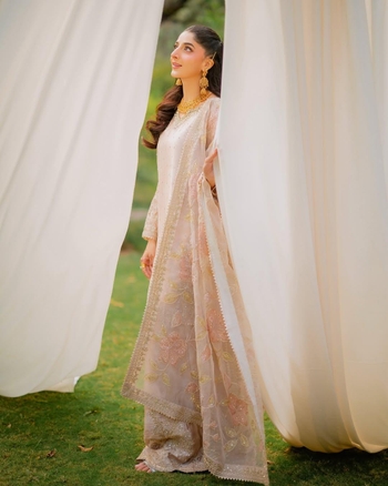 Mawra Hocane