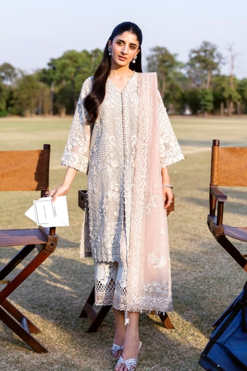 Mawra Hocane