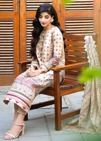 Mawra Hocane