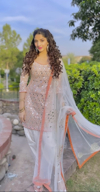 Mawra Hocane