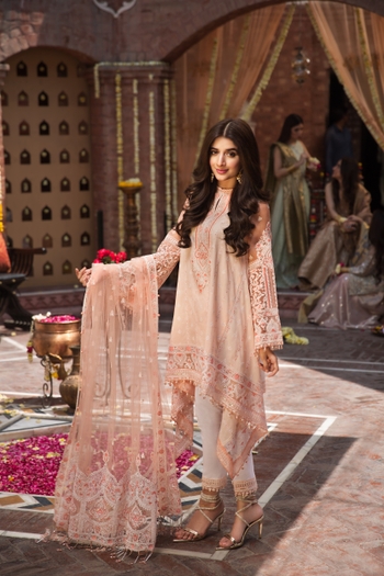 Mawra Hocane