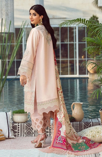 Mawra Hocane