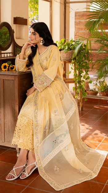 Mawra Hocane