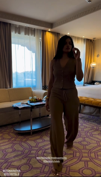 Ashna Zaveri