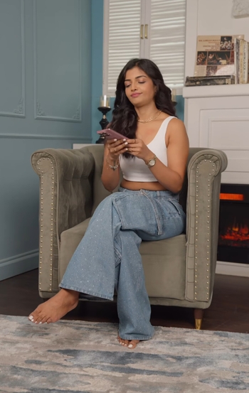 Ashna Zaveri