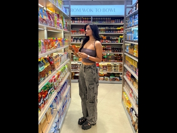  alt="Ashna Zaveri"