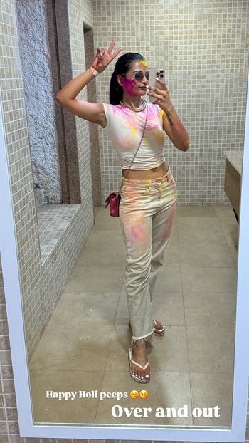 Ashna Zaveri