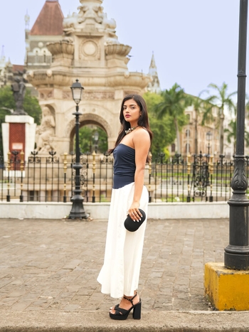Ashna Zaveri